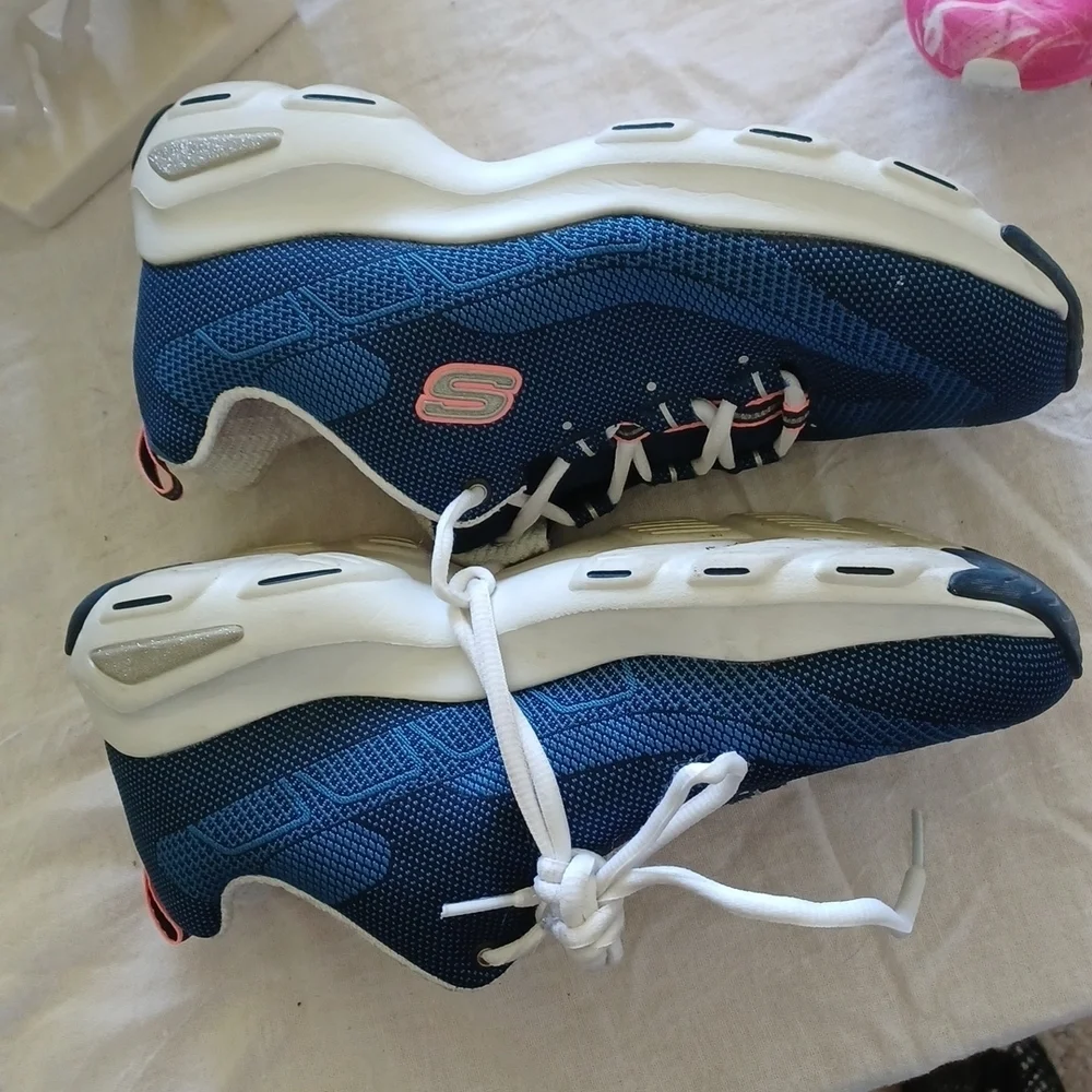 Skechers Memory Foam Blue/Pink Sneakers, 9